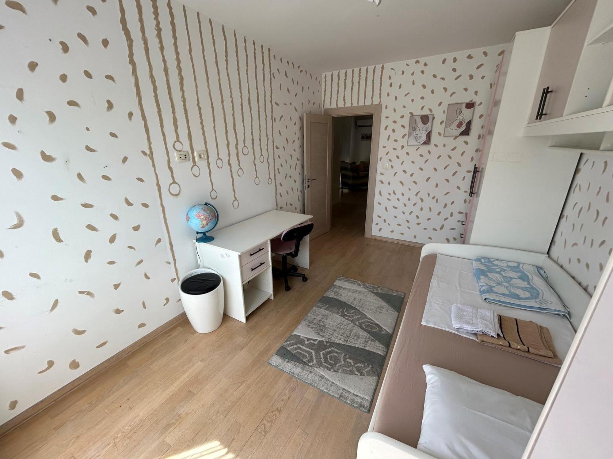 Ana'S 2 Bedrooms Lovely Flat بودغوريتْسا المظهر الخارجي الصورة