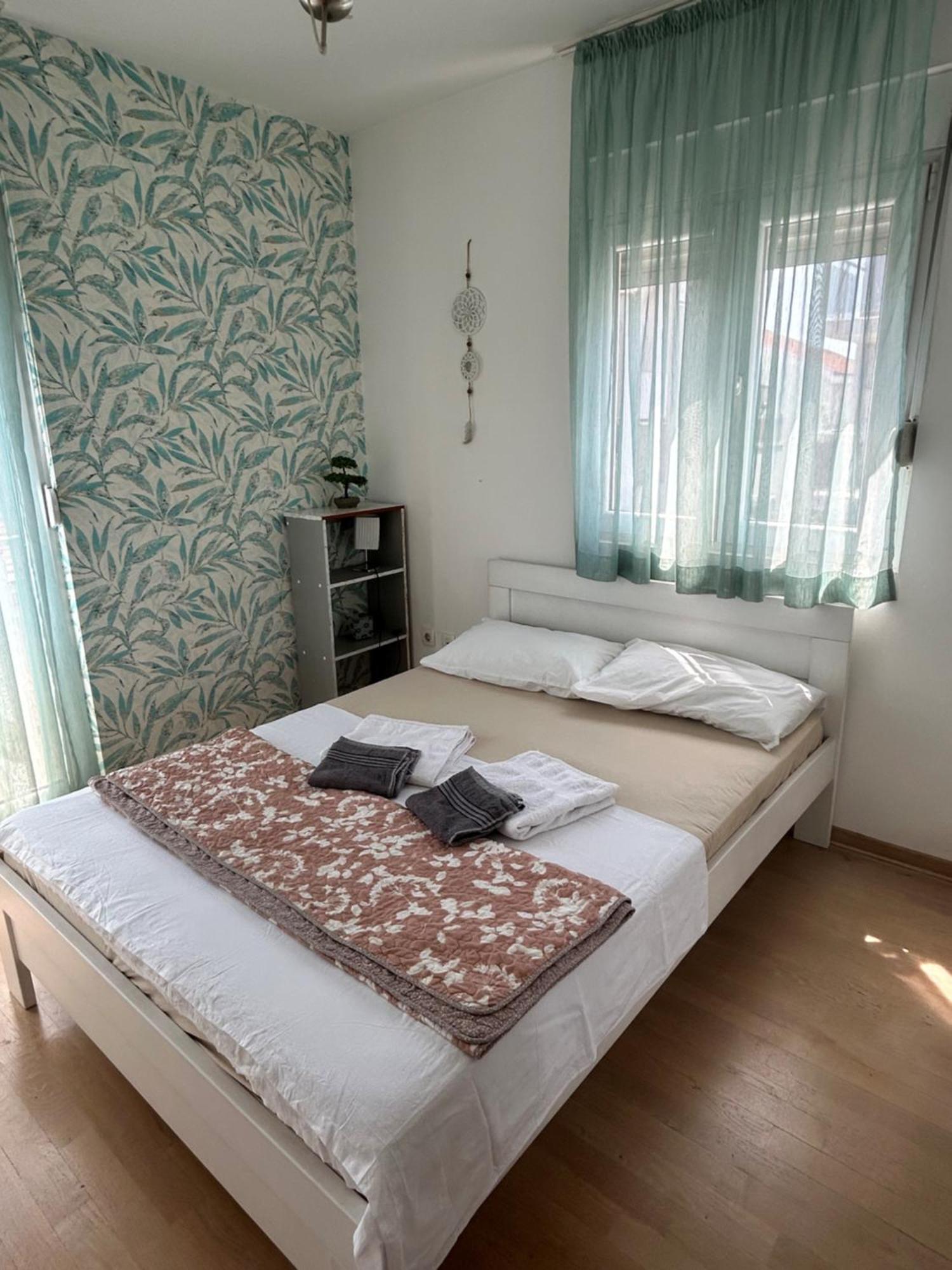 Ana'S 2 Bedrooms Lovely Flat بودغوريتْسا المظهر الخارجي الصورة