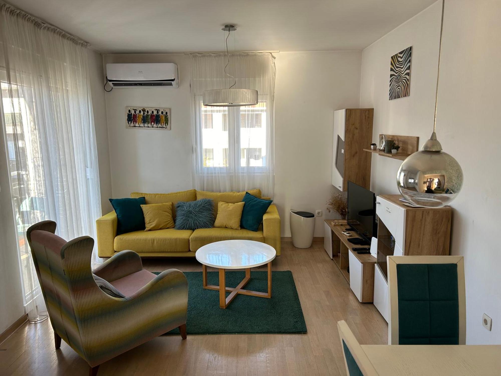 Ana'S 2 Bedrooms Lovely Flat بودغوريتْسا المظهر الخارجي الصورة