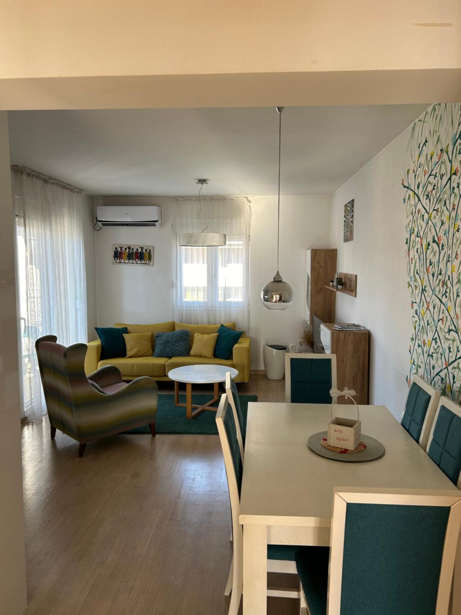 Ana'S 2 Bedrooms Lovely Flat بودغوريتْسا المظهر الخارجي الصورة