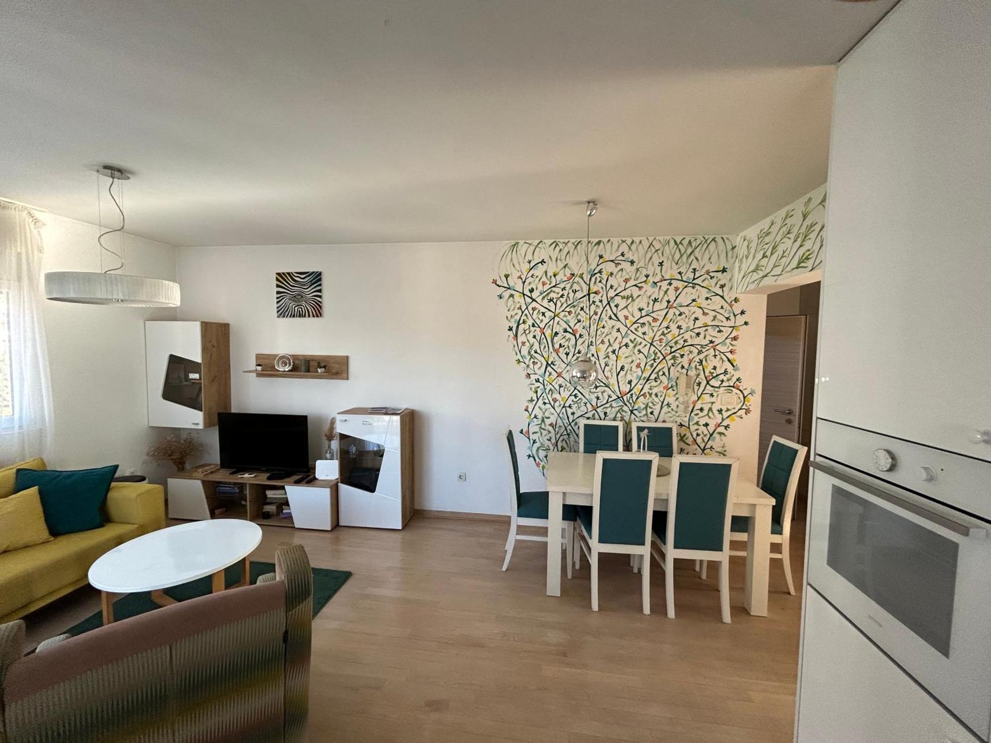 Ana'S 2 Bedrooms Lovely Flat بودغوريتْسا المظهر الخارجي الصورة